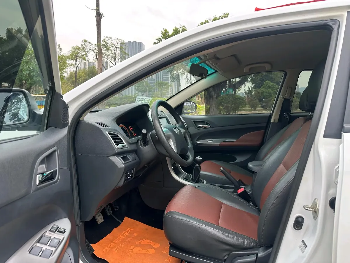 2015 BYD F3 1.5L 109HP L4 5MT,autocango,china used car exporter,china ev exporter,chinese used car exporter,chinese used ev exporter
