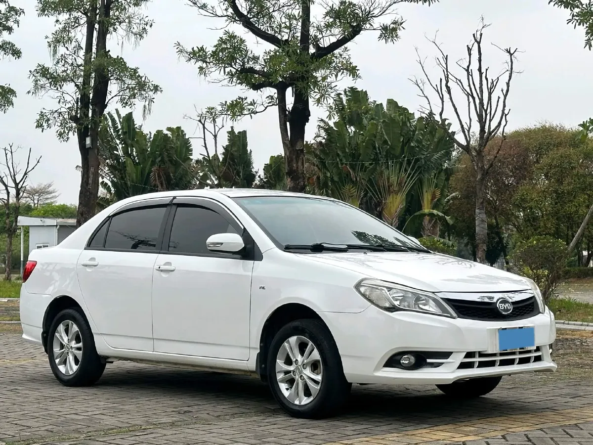 2015 BYD F3 1.5L 109HP L4 5MT,autocango,china used car exporter,china ev exporter,chinese used car exporter,chinese used ev exporter