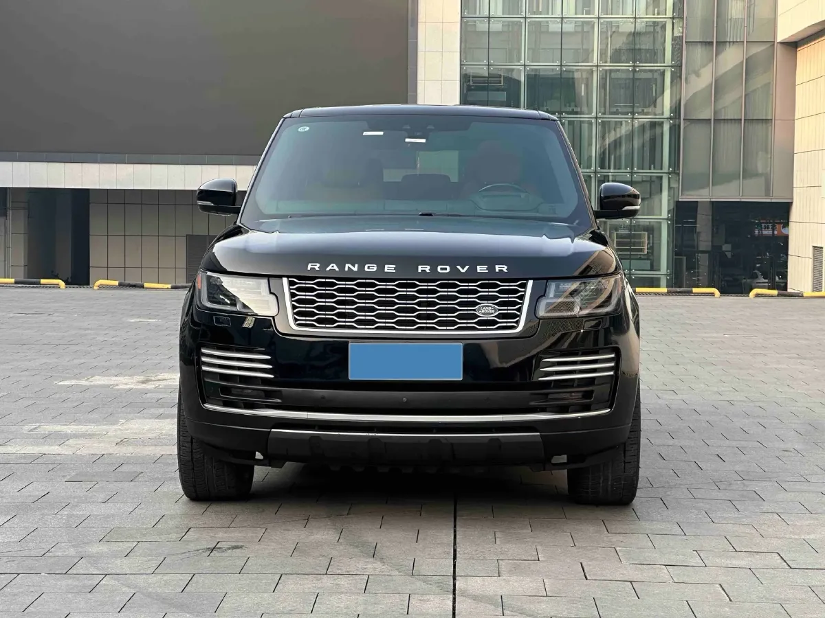 2018 Land Rover Range Rover Evoque 2.0T 241HP L4 9AT,autocango,china used car exporter,china ev exporter,chinese used car exporter,chinese used ev exporter