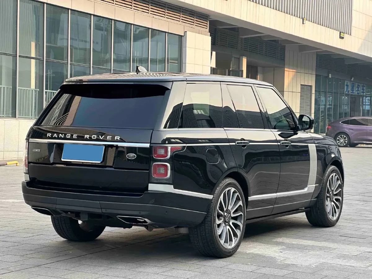 2018 Land Rover Range Rover Evoque 2.0T 241HP L4 9AT,autocango,china used car exporter,china ev exporter,chinese used car exporter,chinese used ev exporter