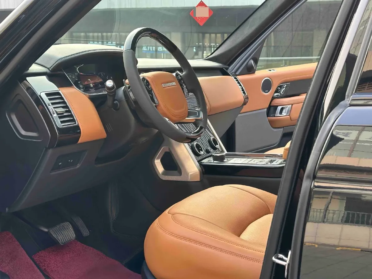 2018 Land Rover Range Rover Evoque 2.0T 241HP L4 9AT,autocango,china used car exporter,china ev exporter,chinese used car exporter,chinese used ev exporter