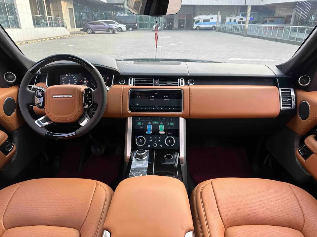 2018 Land Rover Range Rover Evoque 2.0T 241HP L4 9AT,autocango,china used car exporter,china ev exporter,chinese used car exporter,chinese used ev exporter