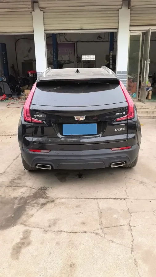 2022 Cadillac XT4 2.0T 237HP L4 9AT,autocango,china used car exporter,china ev exporter,chinese used car exporter,chinese used ev exporter