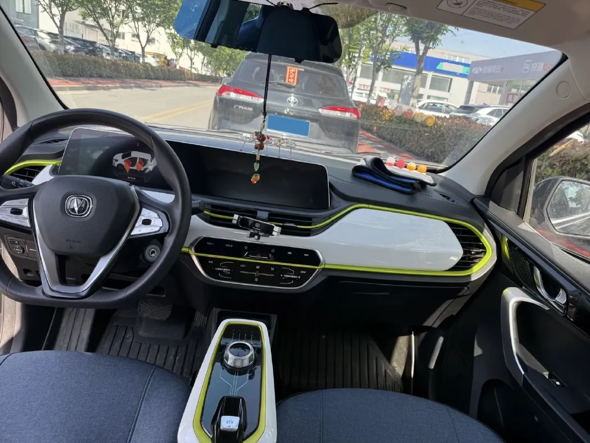 2022 ChangAn BenBen E-Star BEV 32.2KWH,autocango,china used car exporter,china ev exporter,chinese used car exporter,chinese used ev exporter