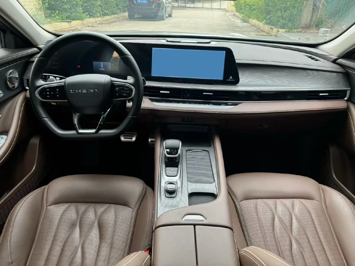 2023 Chery Arrizo 8 2.0T 254HP L4 7DCT,autocango,china used car exporter,china ev exporter,chinese used car exporter,chinese used ev exporter