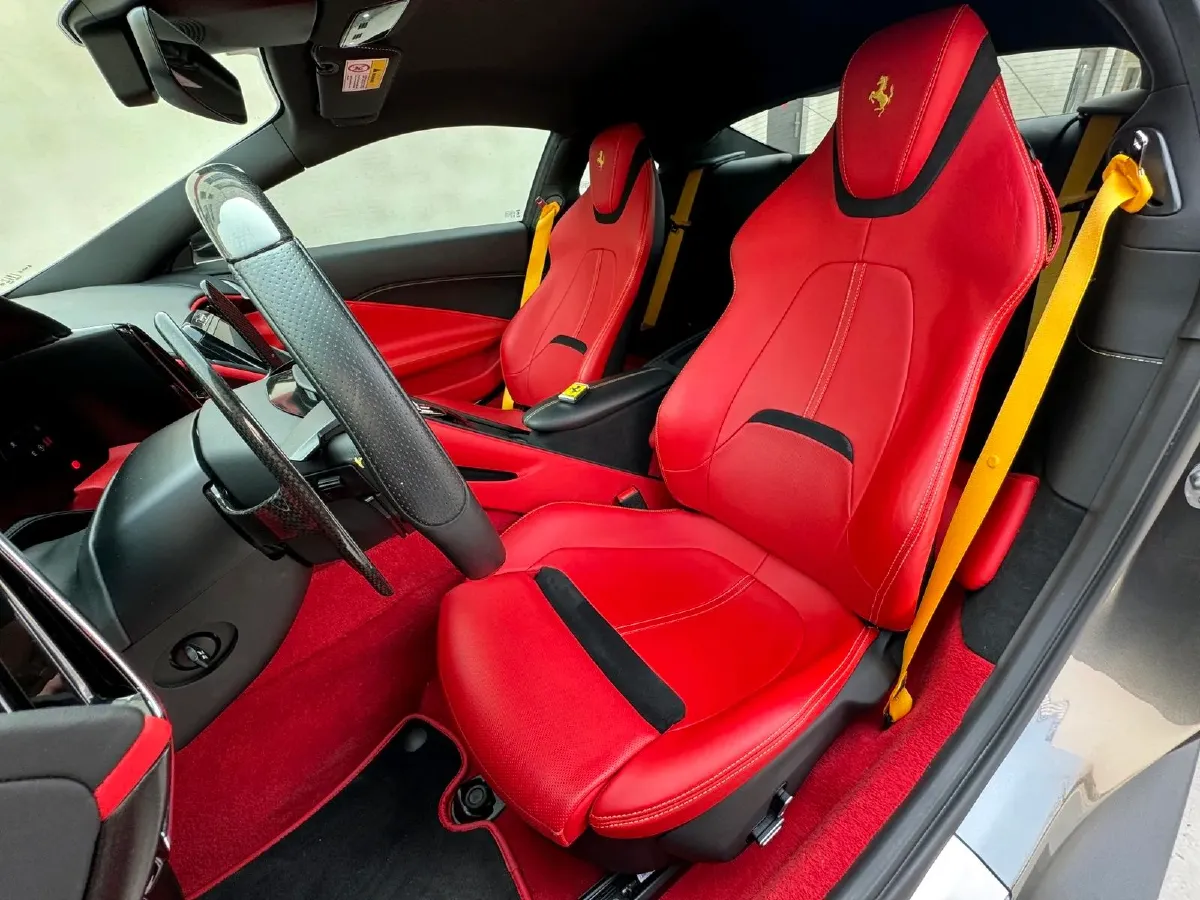 2020 Ferrari Roma 3.9T 620HP V8 8DCT,autocango,china used car exporter,china ev exporter,chinese used car exporter,chinese used ev exporter
