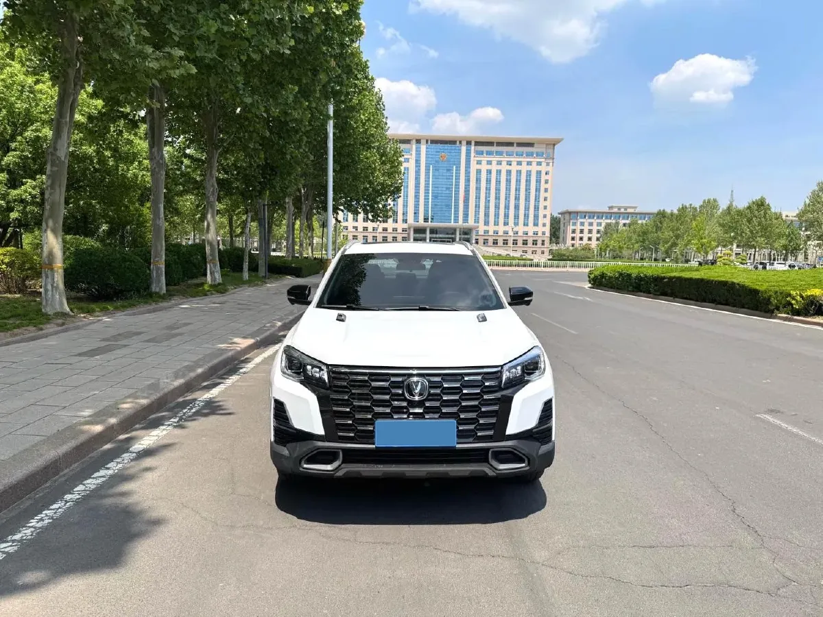 2024 ChangAn CS75 1.5T 188HP L4 7DCT,autocango,china used car exporter,china ev exporter,chinese used car exporter,chinese used ev exporter