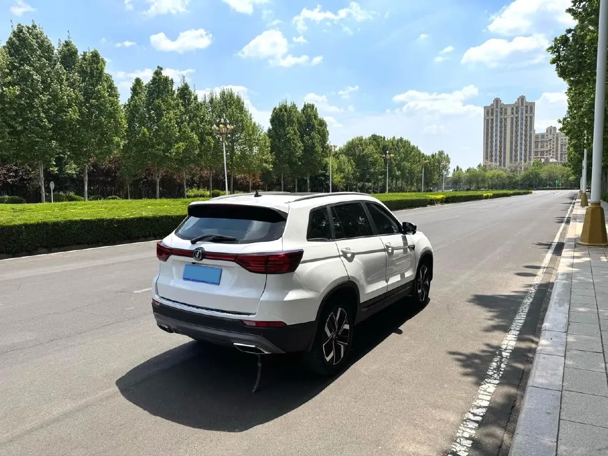 2024 ChangAn CS75 1.5T 188HP L4 7DCT,autocango,china used car exporter,china ev exporter,chinese used car exporter,chinese used ev exporter
