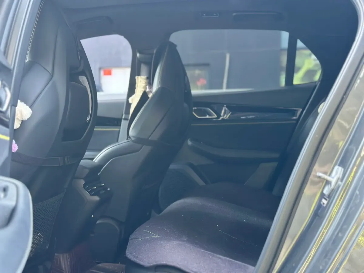 2023 MAXUS G50 1.5T 181HP L4 7DCT,autocango,china used car exporter,china ev exporter,chinese used car exporter,chinese used ev exporter