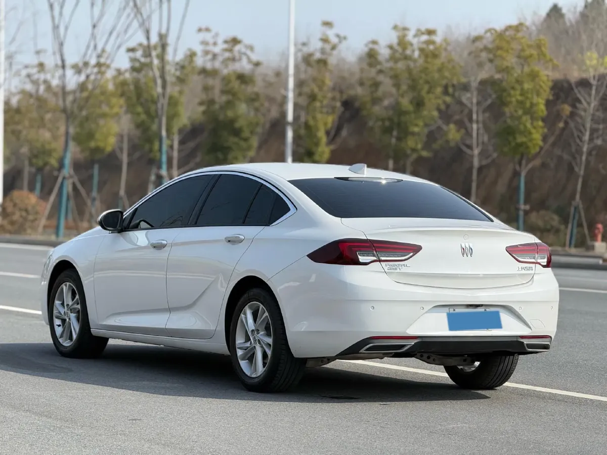 2024 Buick Regal 1.5T 169HP L4 9AT,autocango,china used car exporter,china ev exporter,chinese used car exporter,chinese used ev exporter