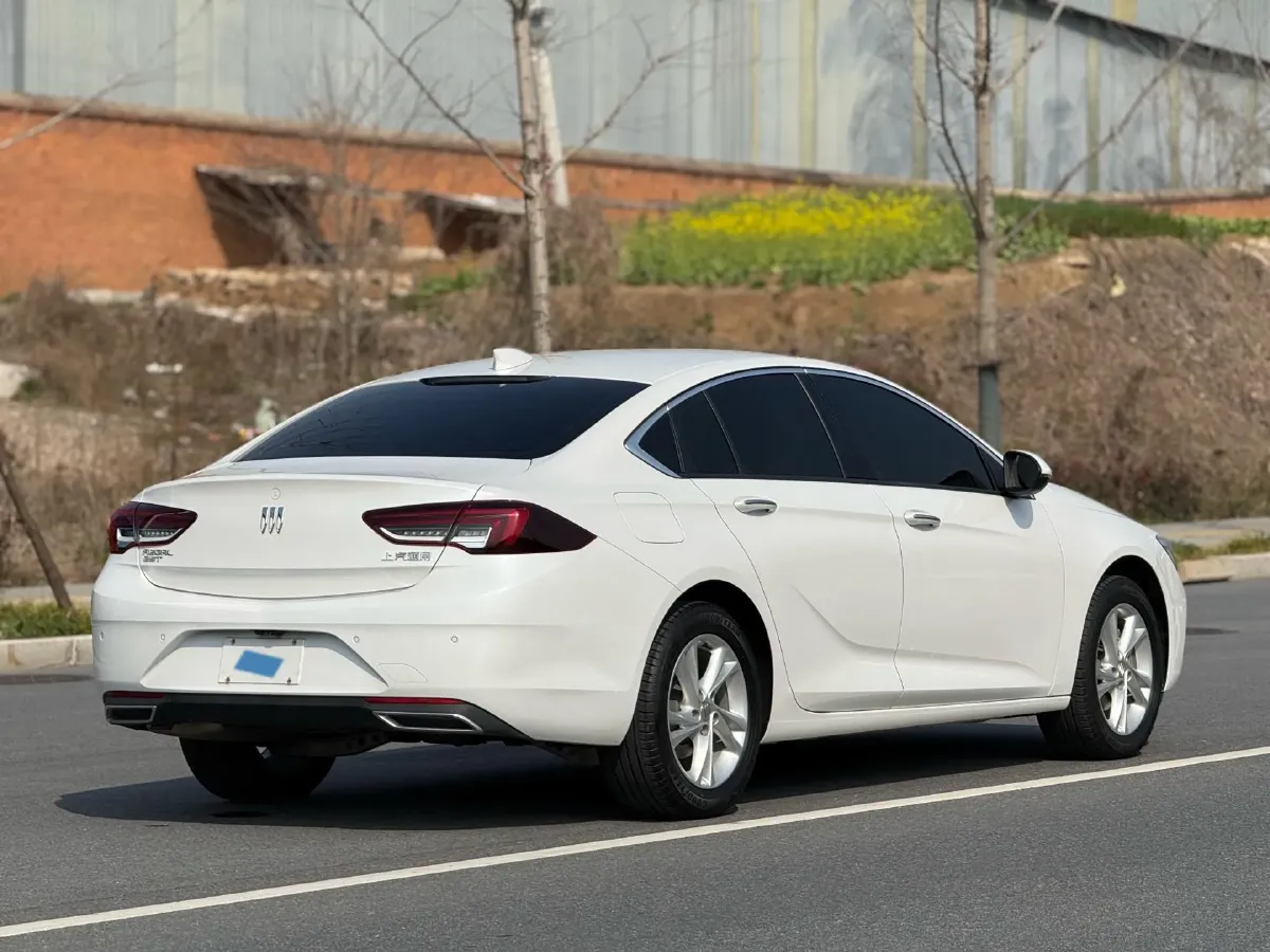 2024 Buick Regal 1.5T 169HP L4 9AT,autocango,china used car exporter,china ev exporter,chinese used car exporter,chinese used ev exporter