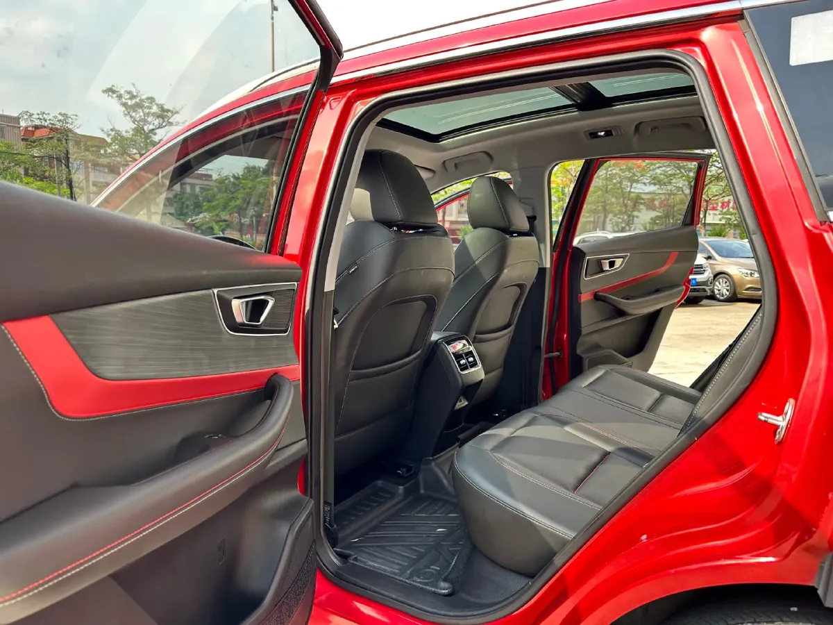 2020 Chery Tiggo 7 1.5T 156HP L4 CVT,autocango,china used car exporter,china ev exporter,chinese used car exporter,chinese used ev exporter