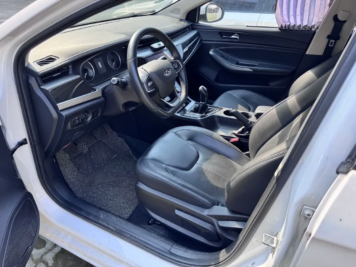 2021 Chery Arrizo 5 1.5L 116HP L4 5MT,autocango,china used car exporter,china ev exporter,chinese used car exporter,chinese used ev exporter