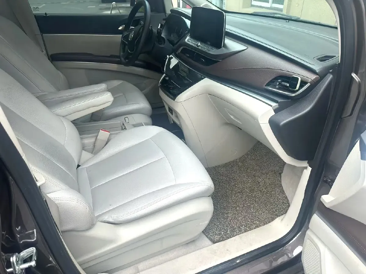 2022 Buick GL8 2.0T 237HP L4 9AT,autocango,china used car exporter,china ev exporter,chinese used car exporter,chinese used ev exporter