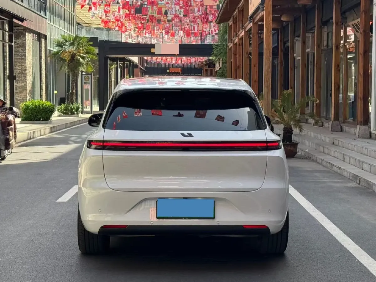2024 Li L6 Range Extended 154HP L4 REEV 36.8KWH,autocango,china used car exporter,china ev exporter,chinese used car exporter,chinese used ev exporter