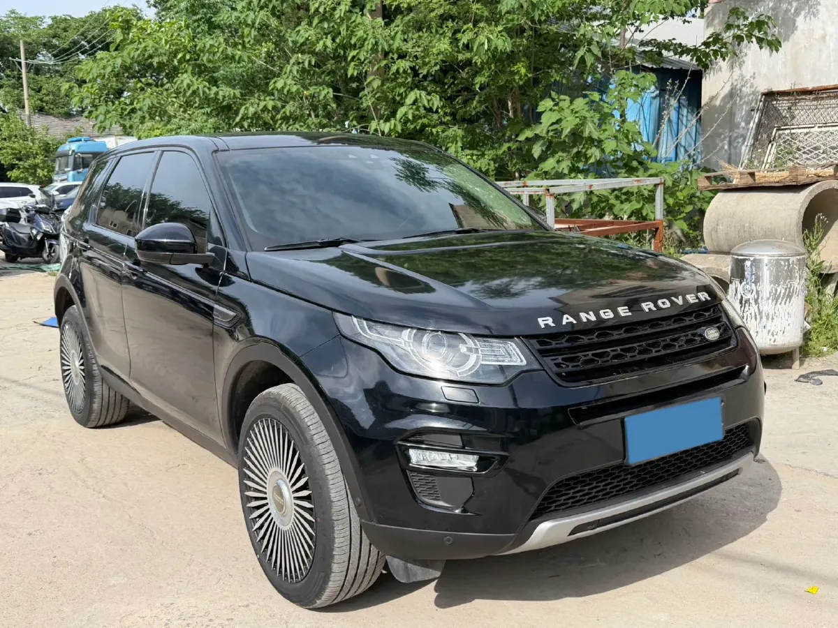 2018 Land Rover Discovery Sport 2.0T 241HP L4 9AT,autocango,china used car exporter,china ev exporter,chinese used car exporter,chinese used ev exporter