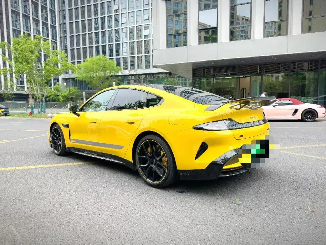 2025 MI SU7 Ultra BEV 93.7KWH,autocango,china used car exporter,china ev exporter,chinese used car exporter,chinese used ev exporter