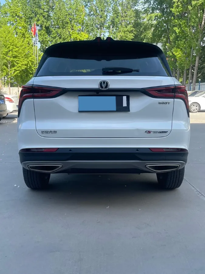 2021 ChangAn CS75 Plus 1.5T 178HP L4 6AT,autocango,china used car exporter,china ev exporter,chinese used car exporter,chinese used ev exporter