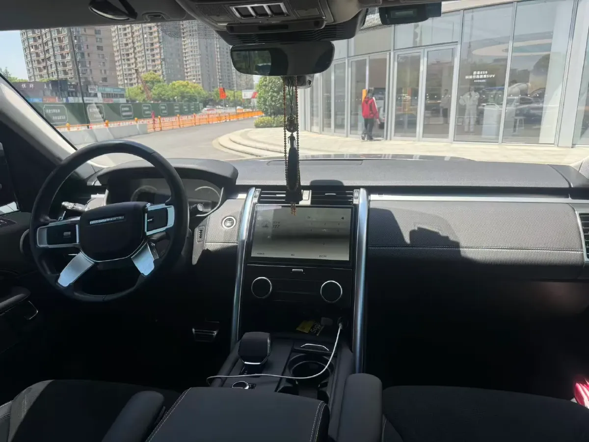 2023 Land Rover Discovery 3.0T 360HP L6 8AT,autocango,china used car exporter,china ev exporter,chinese used car exporter,chinese used ev exporter