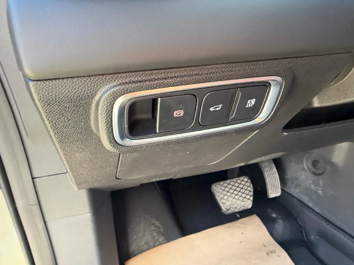 2025 MAXUS XinTu V70 2.0T 150HP L4 9AT,autocango,china used car exporter,china ev exporter,chinese used car exporter,chinese used ev exporter