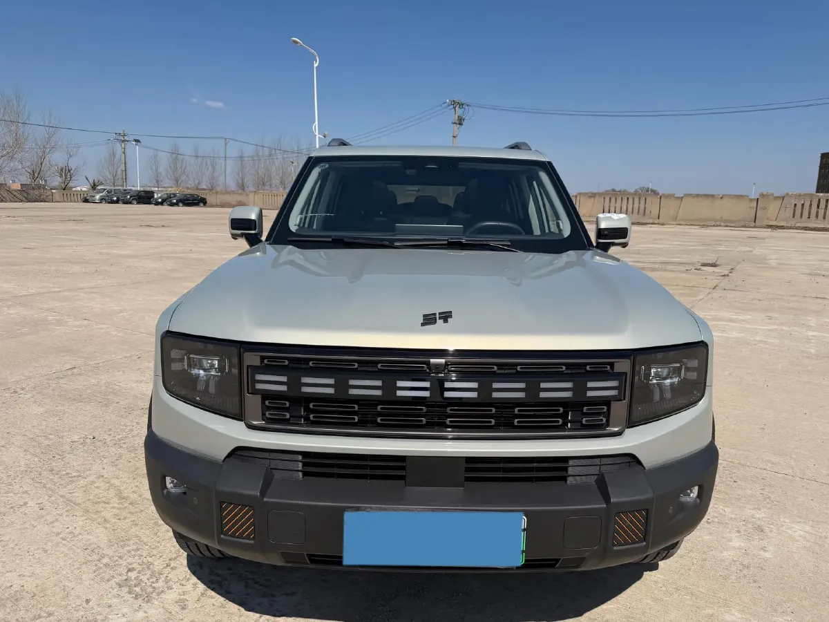 2025 MAXUS XinTu V70 2.0T 150HP L4 9AT,autocango,china used car exporter,china ev exporter,chinese used car exporter,chinese used ev exporter