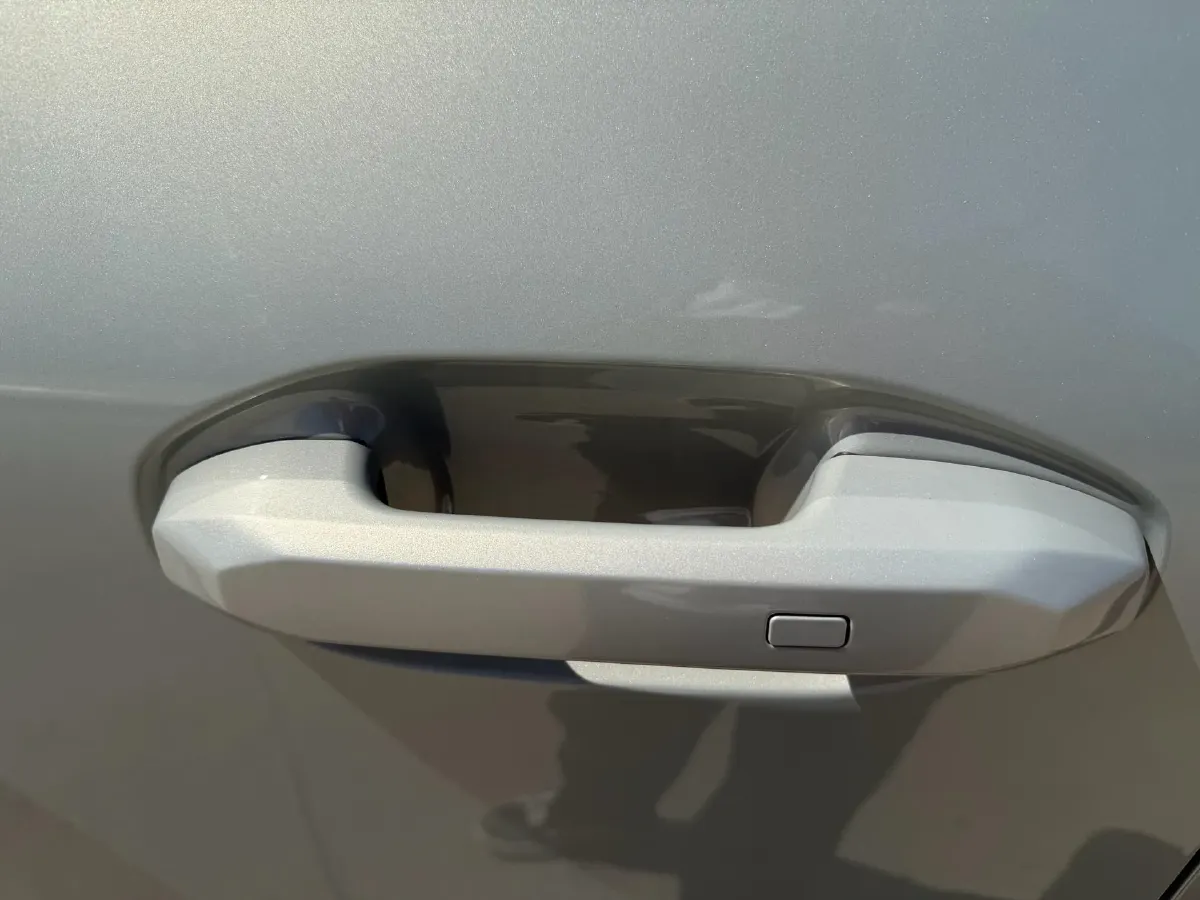2025 MAXUS XinTu V70 2.0T 150HP L4 9AT,autocango,china used car exporter,china ev exporter,chinese used car exporter,chinese used ev exporter