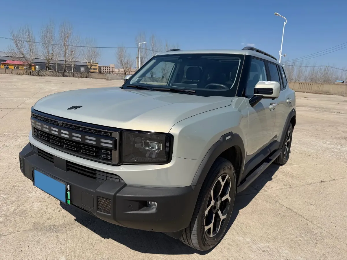 2025 MAXUS XinTu V70 2.0T 150HP L4 9AT,autocango,china used car exporter,china ev exporter,chinese used car exporter,chinese used ev exporter