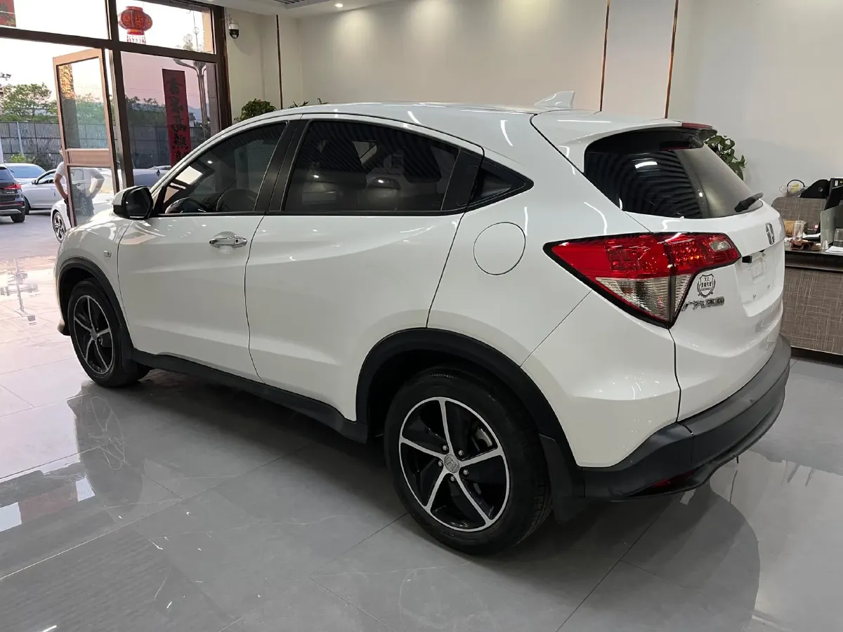 2022 Honda Vezel 1.5L 131HP L4 CVT,autocango,china used car exporter,china ev exporter,chinese used car exporter,chinese used ev exporter