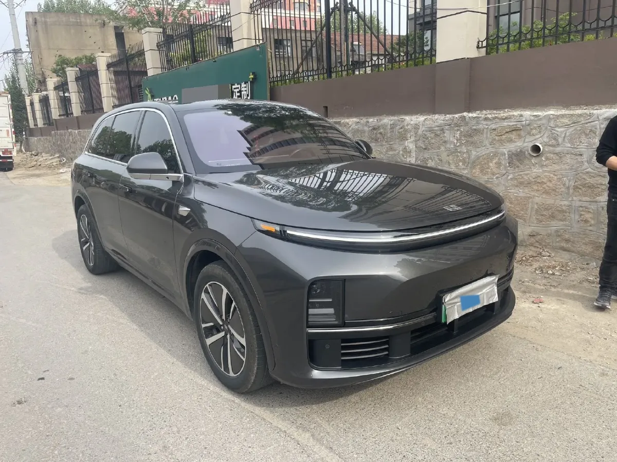 2024 Li L7 Range Extended 154HP REEV 42.8KWH,autocango,china used car exporter,china ev exporter,chinese used car exporter,chinese used ev exporter