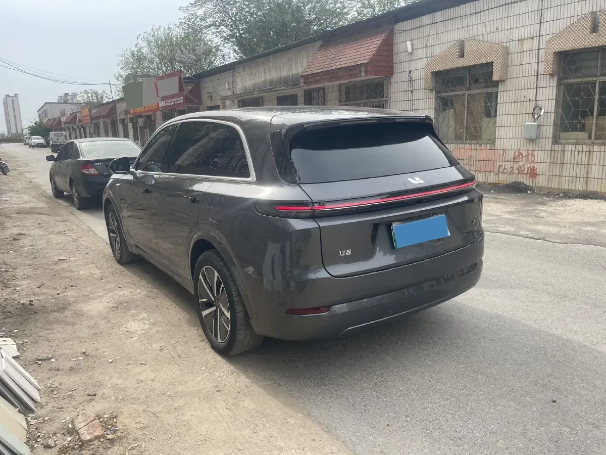 2024 Li L7 Range Extended 154HP REEV 42.8KWH,autocango,china used car exporter,china ev exporter,chinese used car exporter,chinese used ev exporter