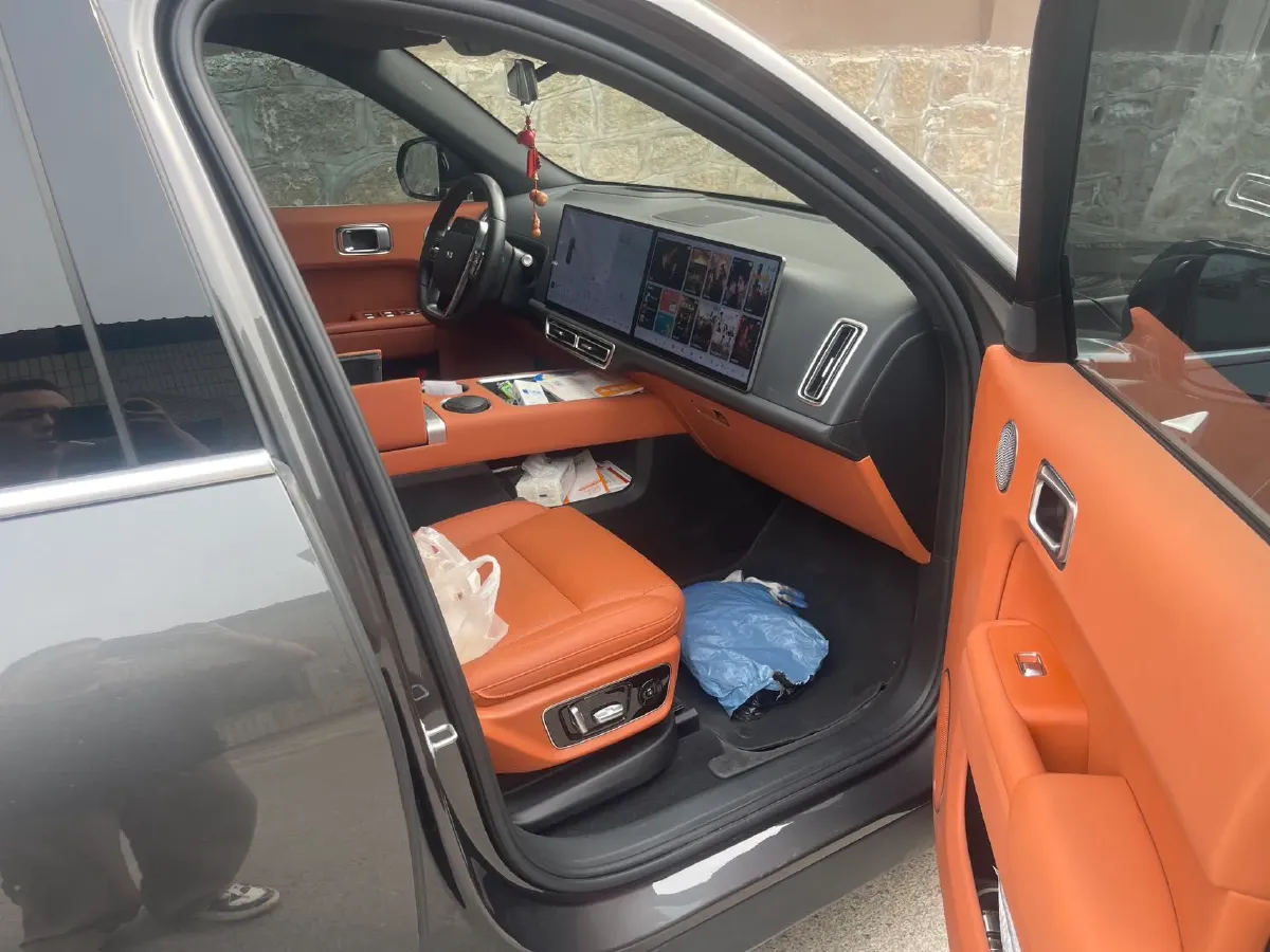 2024 Li L7 Range Extended 154HP REEV 42.8KWH,autocango,china used car exporter,china ev exporter,chinese used car exporter,chinese used ev exporter