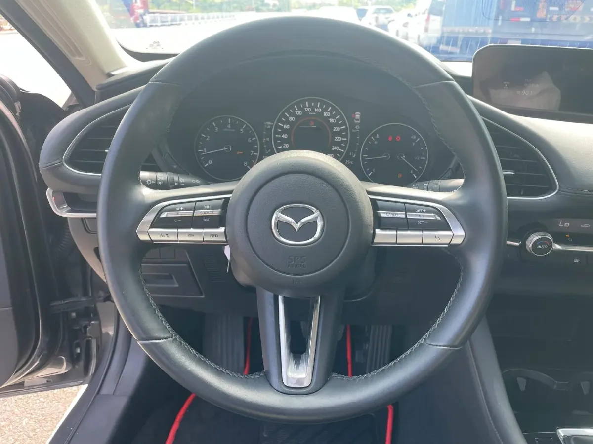 2020 Mazda 3 Axela 2.0L 158HP L4 6AT,autocango,china used car exporter,china ev exporter,chinese used car exporter,chinese used ev exporter