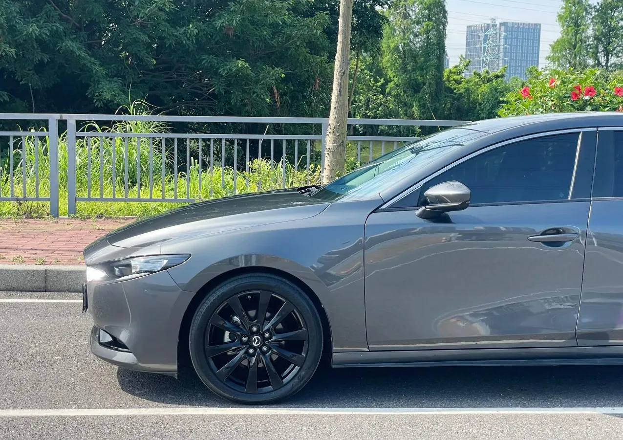 2020 Mazda 3 Axela 2.0L 158HP L4 6AT,autocango,china used car exporter,china ev exporter,chinese used car exporter,chinese used ev exporter