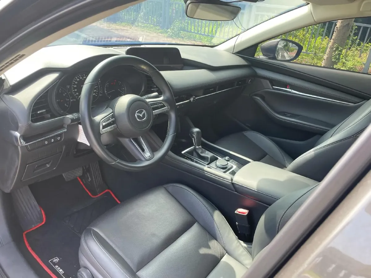 2020 Mazda 3 Axela 2.0L 158HP L4 6AT,autocango,china used car exporter,china ev exporter,chinese used car exporter,chinese used ev exporter