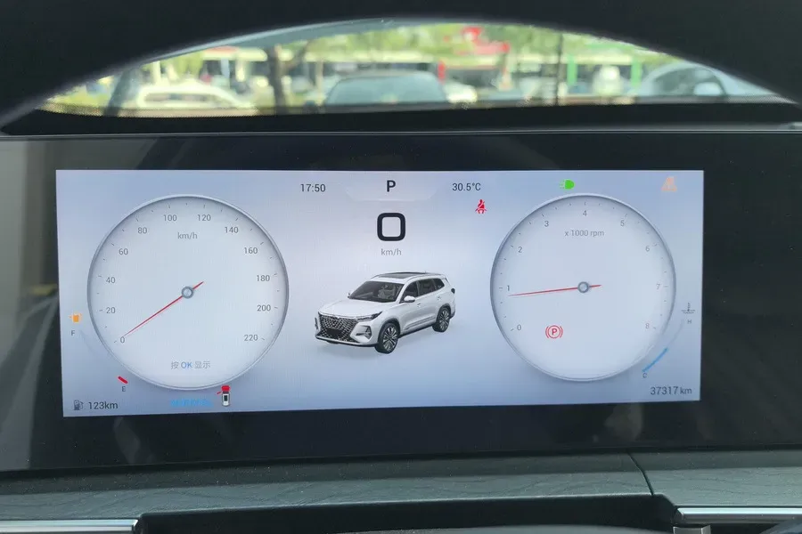 2024 Chery Tiggo 8 PRO 1.6T 197HP L4 7DCT,autocango,china used car exporter,china ev exporter,chinese used car exporter,chinese used ev exporter