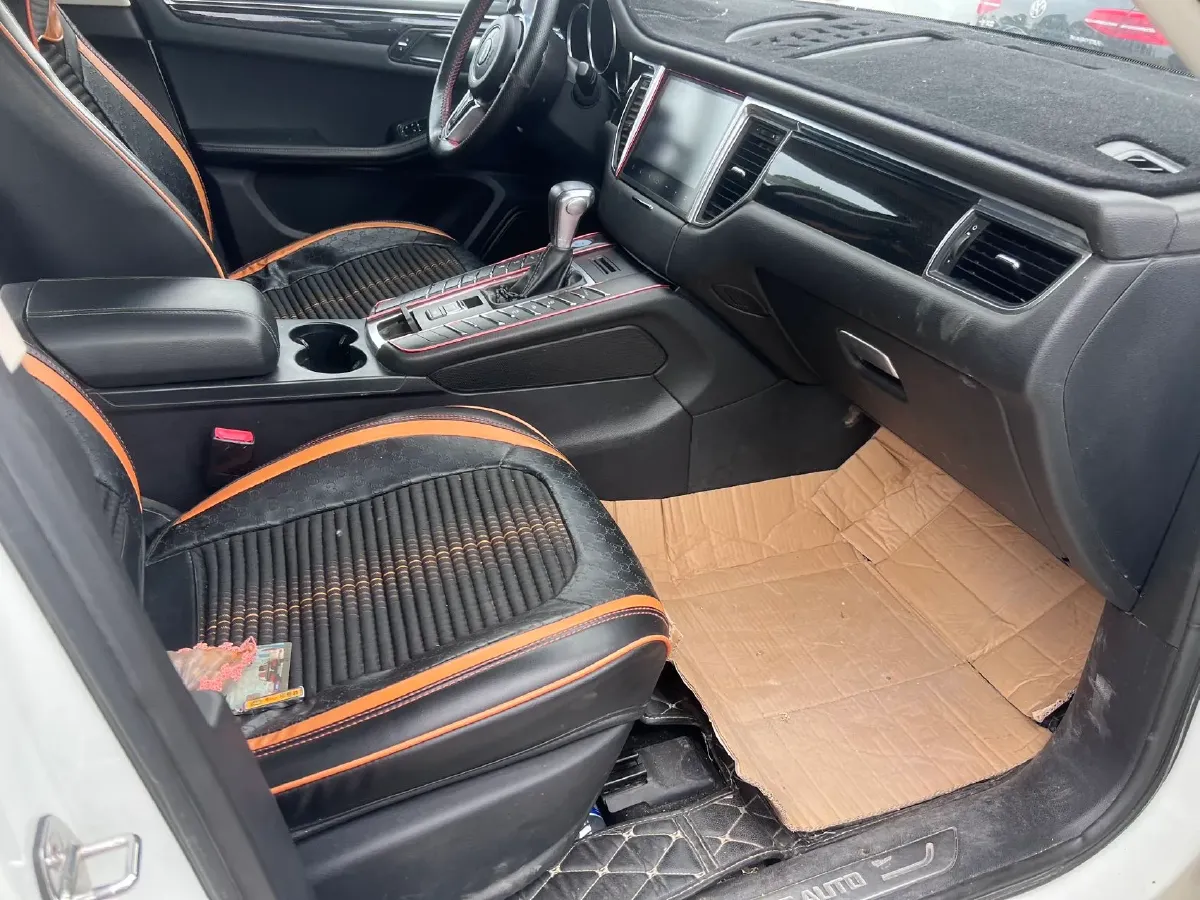 2017 Zotye SR9 2.0T 190HP L4 6DCT,autocango,china used car exporter,china ev exporter,chinese used car exporter,chinese used ev exporter