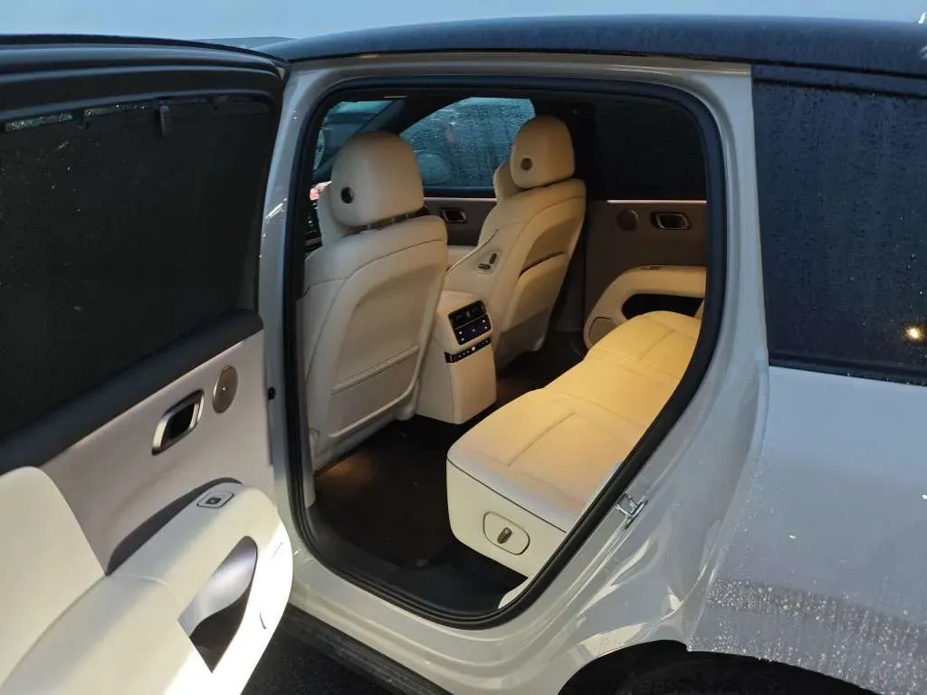 2025 Li i6 BEV,autocango,china used car exporter,china ev exporter,chinese used car exporter,chinese used ev exporter