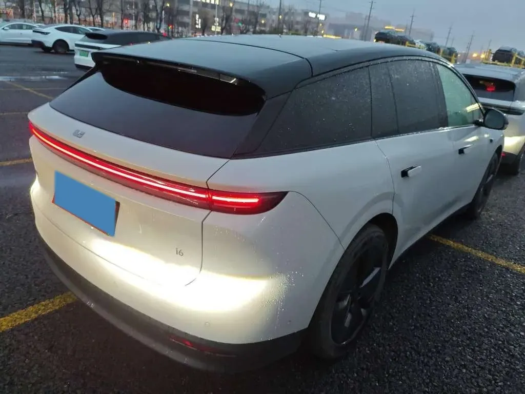 2025 Li i6 BEV,autocango,china used car exporter,china ev exporter,chinese used car exporter,chinese used ev exporter