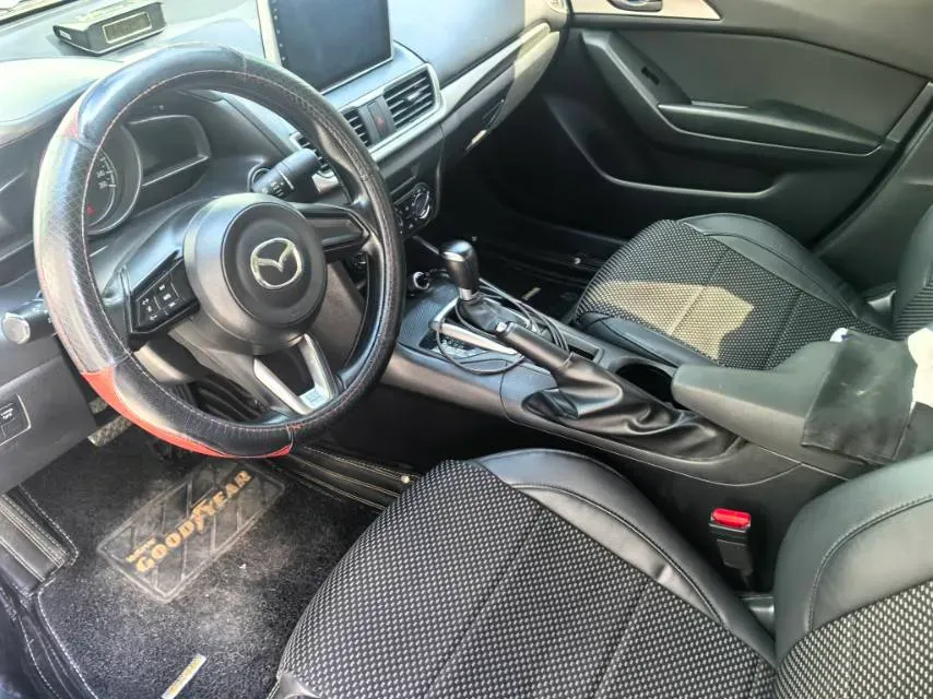 2017 Mazda 3 Axela 1.5L 117HP L4 6AT,autocango,china used car exporter,china ev exporter,chinese used car exporter,chinese used ev exporter