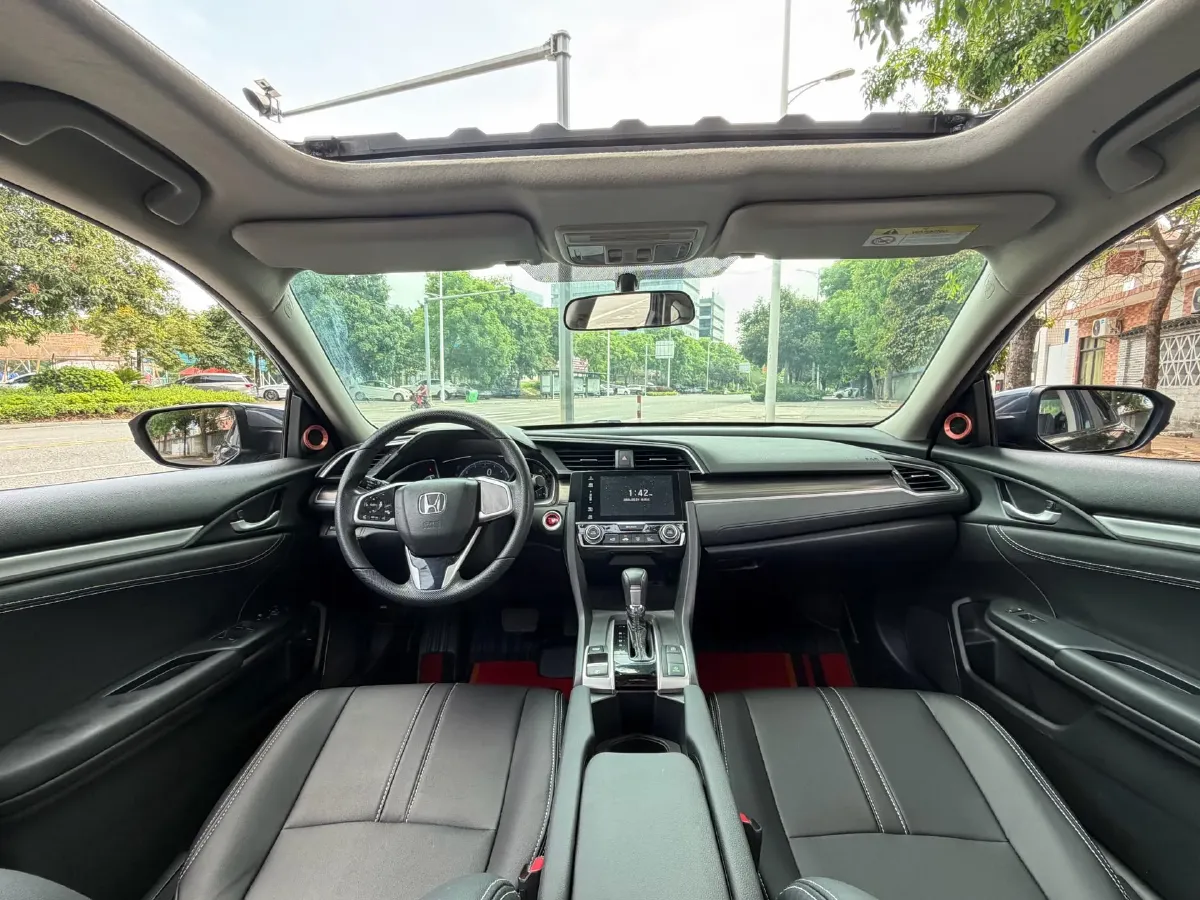 2019 Honda Civic 1.5T 177HP L4 CVT,autocango,china used car exporter,china ev exporter,chinese used car exporter,chinese used ev exporter