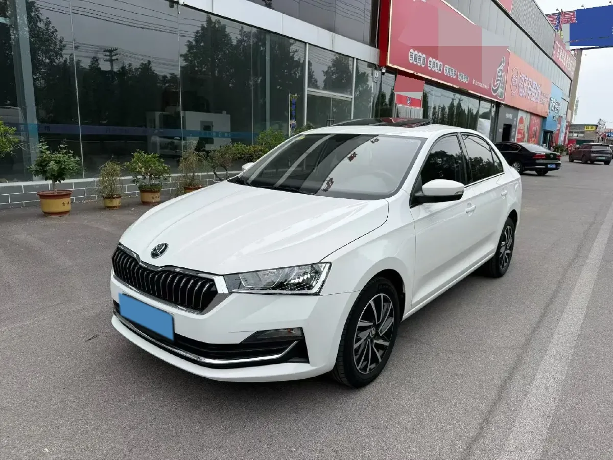 2020 Skoda Rapid 1.5L 112HP L4 5MT,autocango,china used car exporter,china ev exporter,chinese used car exporter,chinese used ev exporter