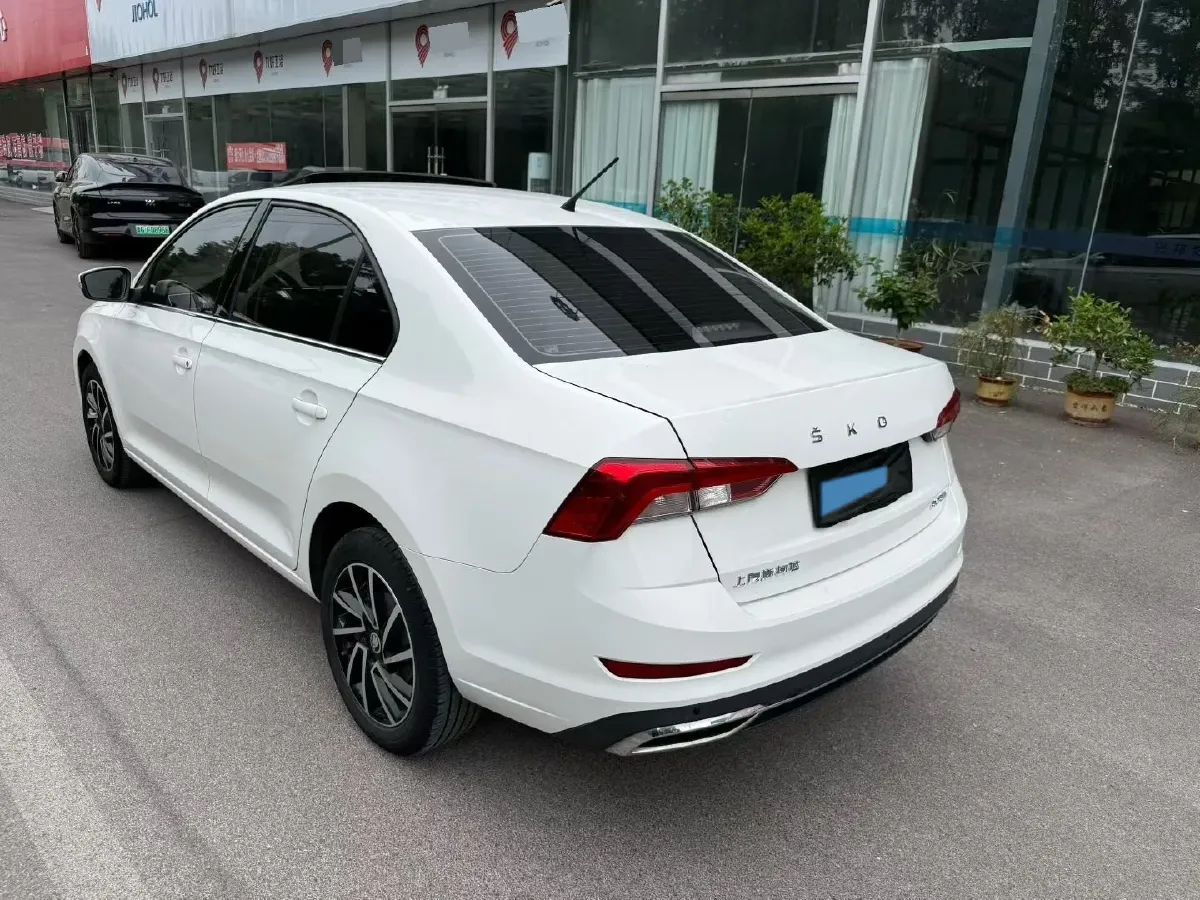 2020 Skoda Rapid 1.5L 112HP L4 5MT,autocango,china used car exporter,china ev exporter,chinese used car exporter,chinese used ev exporter