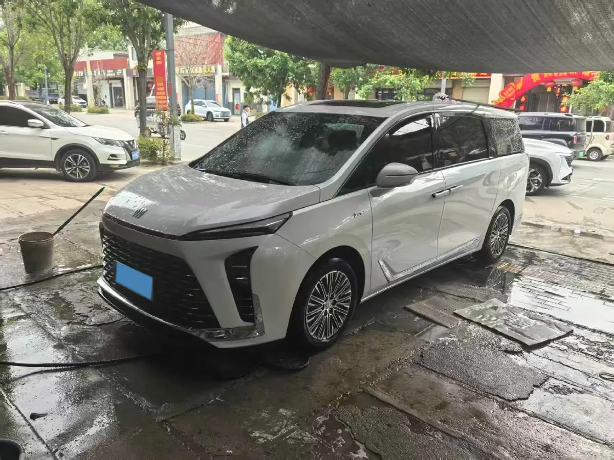 2024 Buick GL8 1.5T 180HP L4 2DHT PHEV 24.4KWH,autocango,china used car exporter,china ev exporter,chinese used car exporter,chinese used ev exporter