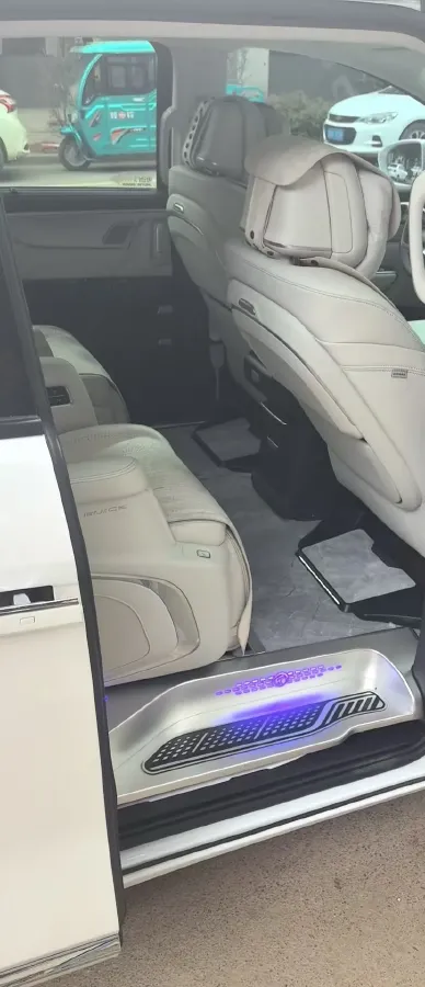2024 Buick GL8 1.5T 180HP L4 2DHT PHEV 24.4KWH,autocango,china used car exporter,china ev exporter,chinese used car exporter,chinese used ev exporter