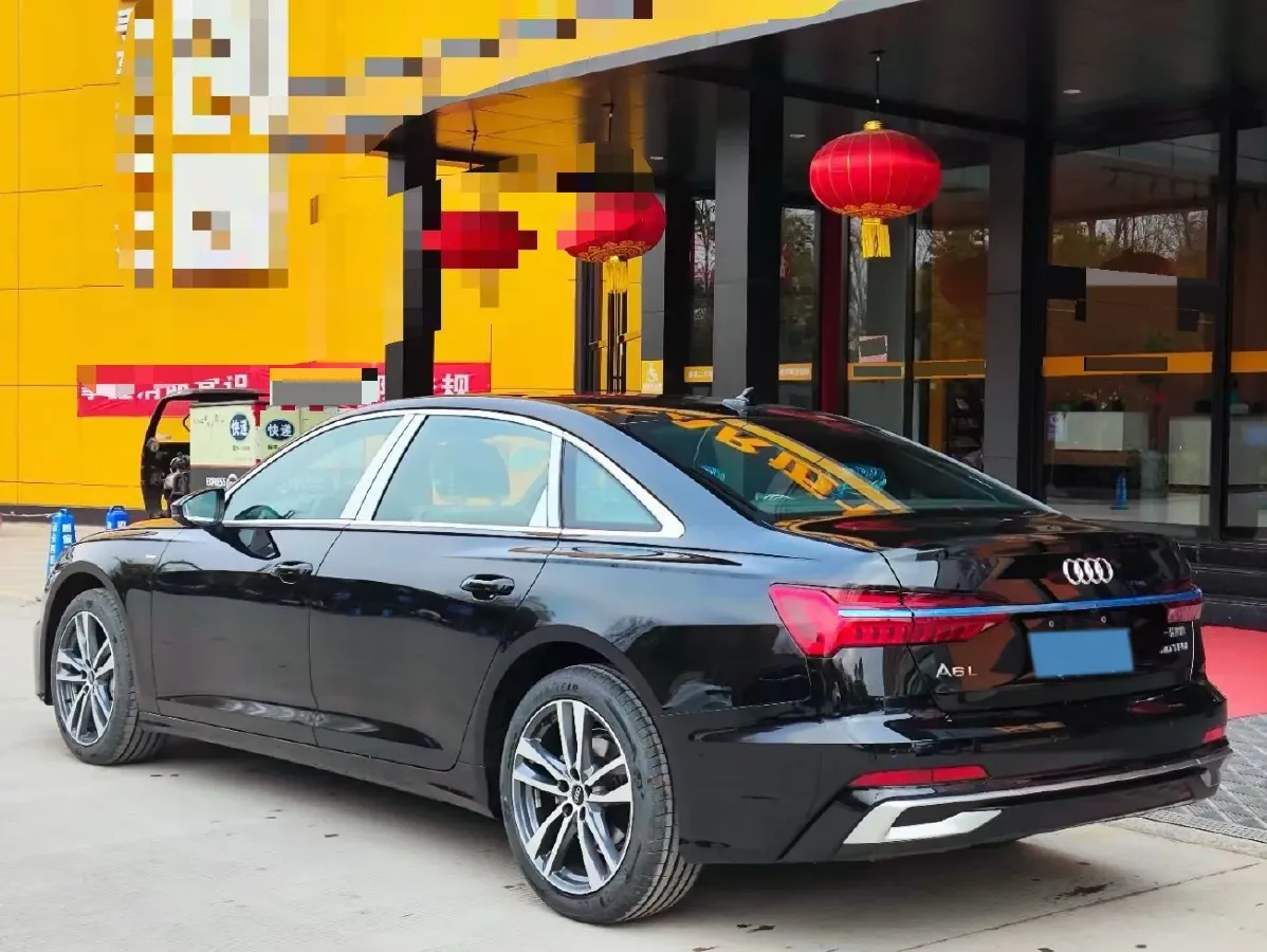 2024 Audi A6L 2.0T 190HP L4 7DCT,autocango,china used car exporter,china ev exporter,chinese used car exporter,chinese used ev exporter