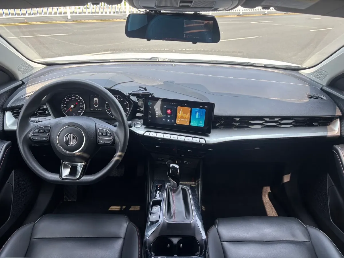 2021 MG 5 1.5L 120HP L4 CVT,autocango,china used car exporter,china ev exporter,chinese used car exporter,chinese used ev exporter