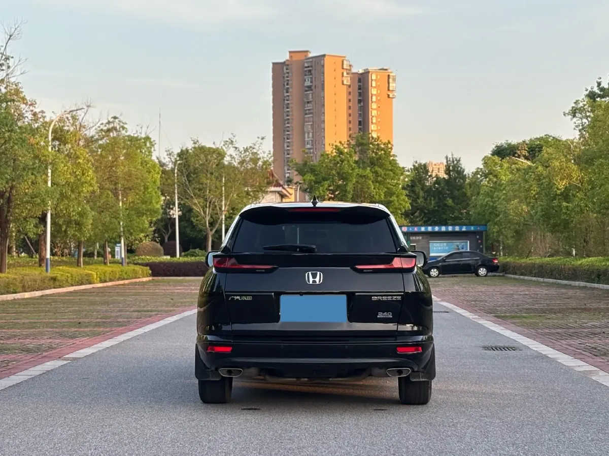 2021 Honda Breeze 1.5T 193HP L4 CVT,autocango,china used car exporter,china ev exporter,chinese used car exporter,chinese used ev exporter