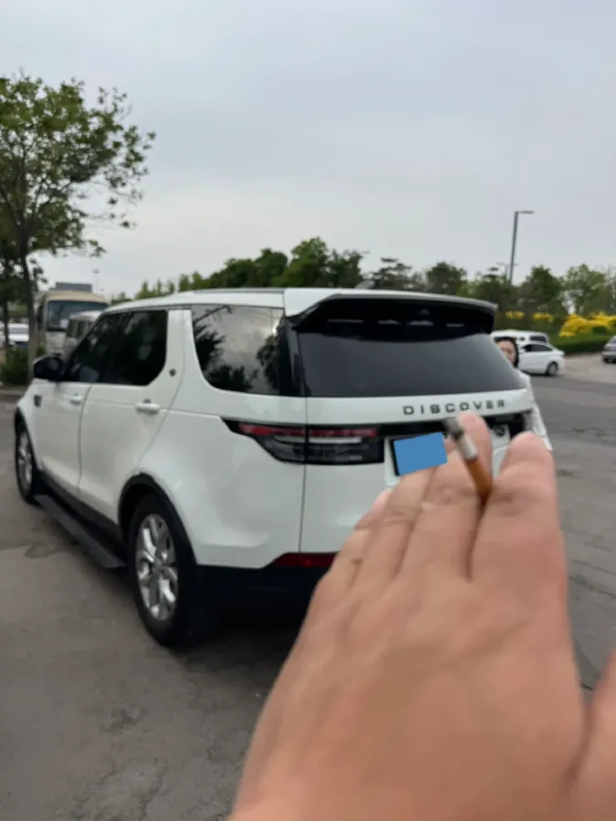 2020 Land Rover Discovery 2.0T 300HP L4 8AT,autocango,china used car exporter,china ev exporter,chinese used car exporter,chinese used ev exporter