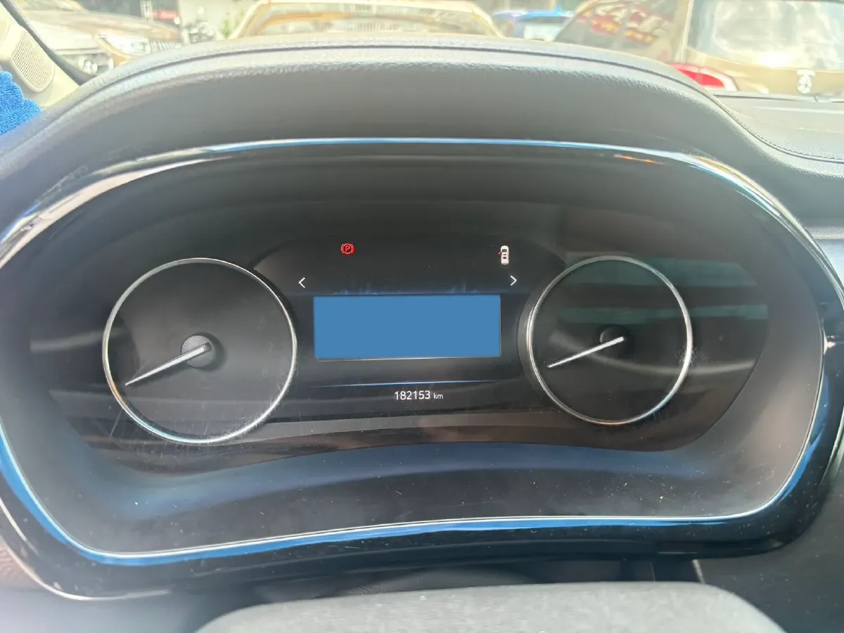 2021 Buick GL8 2.0T 237HP L4 9AT,autocango,china used car exporter,china ev exporter,chinese used car exporter,chinese used ev exporter
