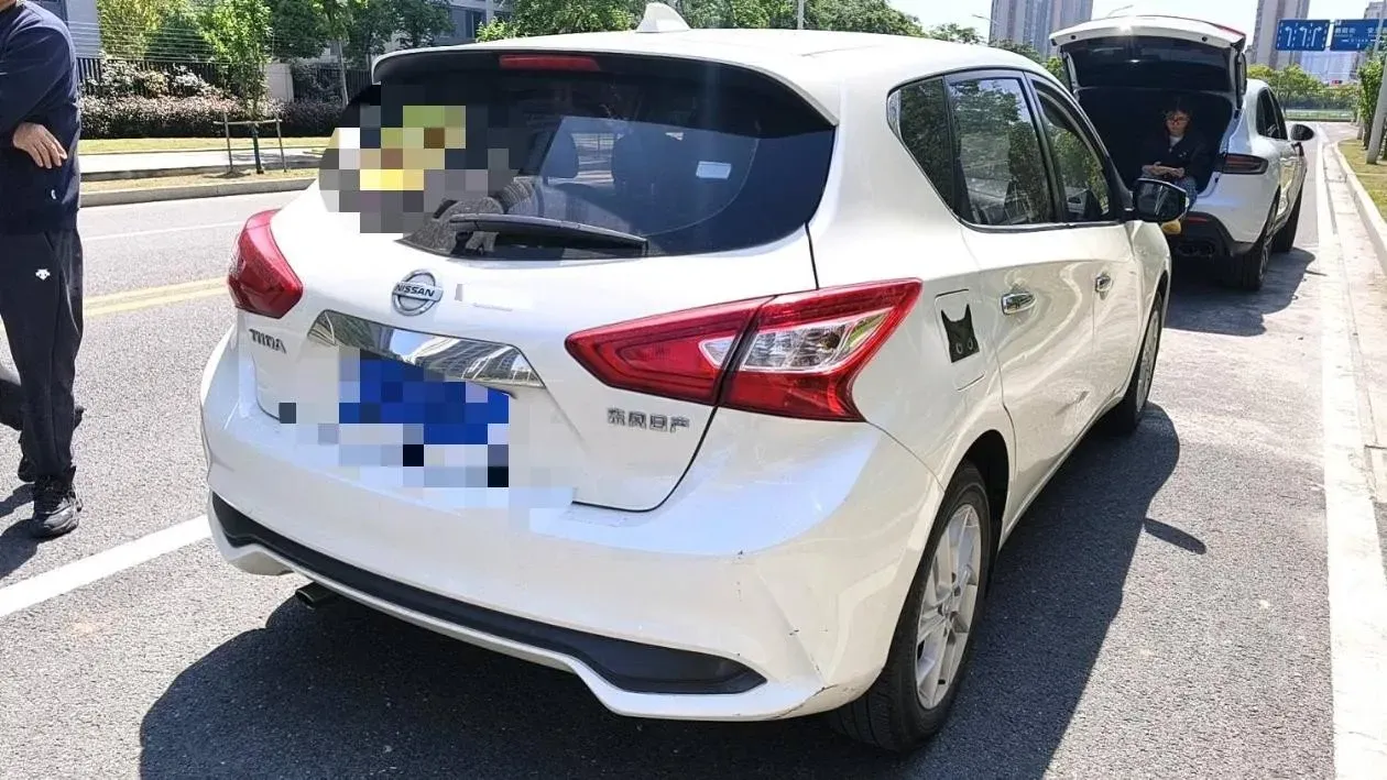2021 Nissan Tiida 1.6L 122HP L4 CVT,autocango,china used car exporter,china ev exporter,chinese used car exporter,chinese used ev exporter